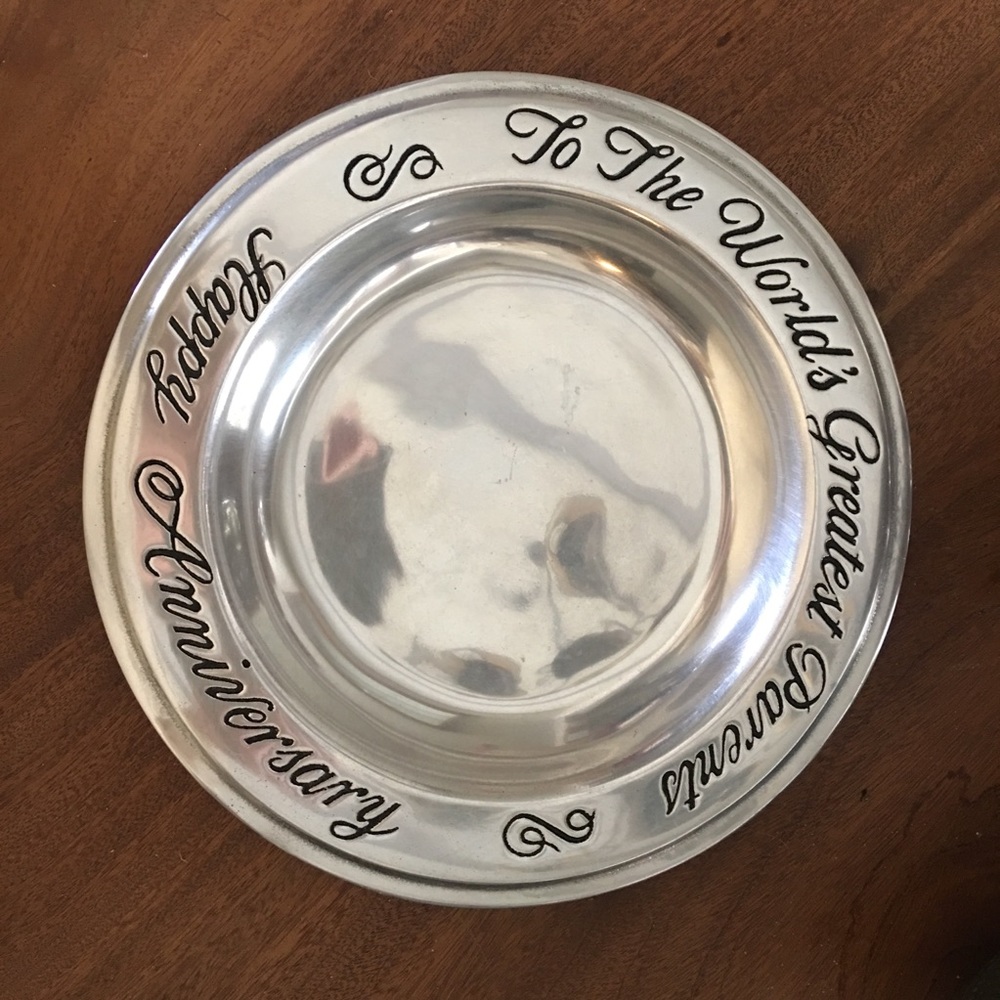 Wilton Pewter Happy Anniversary 9.5”